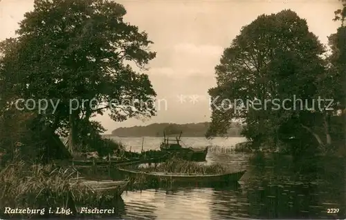 AK / Ansichtskarte Ratzeburg Fischerei Ratzeburg