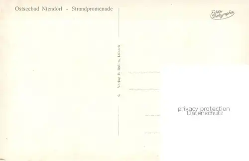 AK / Ansichtskarte Niendorf__Ostseebad_Timmendorferstrand Strandpromenade 