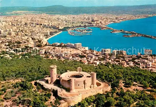 AK / Ansichtskarte Palma_de_Mallorca Vista aerea de la ciudad Castillo de Bellver Palma_de_Mallorca
