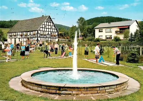 AK / Ansichtskarte Finnentrop Pension Schneider Brunnen Minigolfanlage Finnentrop