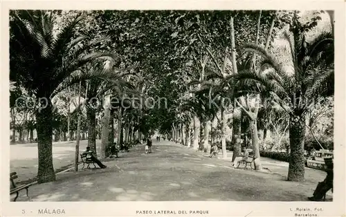 AK / Ansichtskarte Malaga_Andalucia Paseo lateral del Parque Malaga_Andalucia