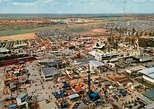 AK / Ansichtskarte Hannover Messegelaende Fliegeraufnahme Hannover
