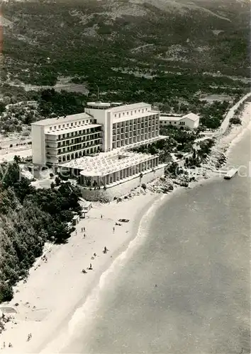 AK / Ansichtskarte Makarska_Croatia Hotel Jadran Strand 