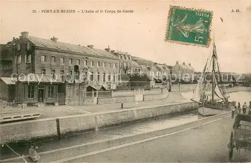 AK / Ansichtskarte Port en Bessin Asile et le Corps de Garde Port en Bessin