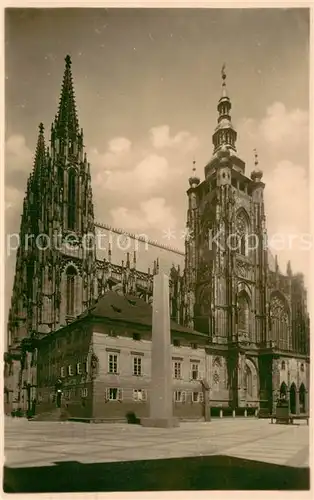 AK / Ansichtskarte Prag__Prahy_Prague St. Veitsdom Aussenansicht m. Obelisk 