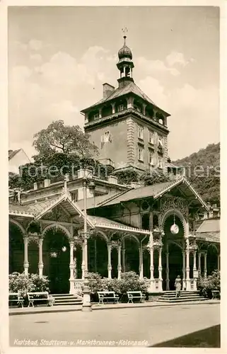 AK / Ansichtskarte Karlsbad_Eger_Karlovy_Vary Stadtturm u. Marktbrunnen Kolonnade 