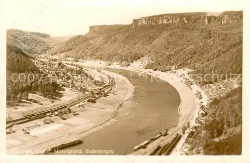 AK / Ansichtskarte Tetschen Bodenbach_Boehmen_Decin_CZ Mittelgrund Sudetengau Fluss Tal 