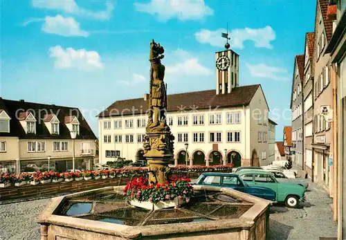 AK / Ansichtskarte Boeblingen Marktplatz mit Rathaus und Brunnen Boeblingen