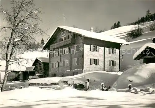 AK / Ansichtskarte Flond_GR Ferienheim der St. Galler Sonntagschulen im Winter 