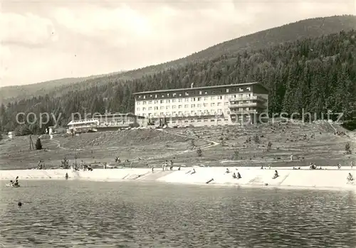 AK / Ansichtskarte Nizke_Tatry_Slovakia Hotel Partizan Aussenansicht am Wasser 