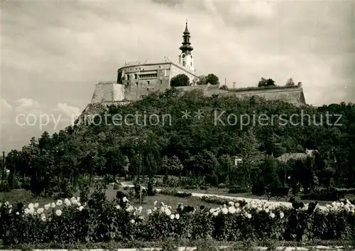 AK / Ansichtskarte Nitra_Slovakia Schloss Kirche 