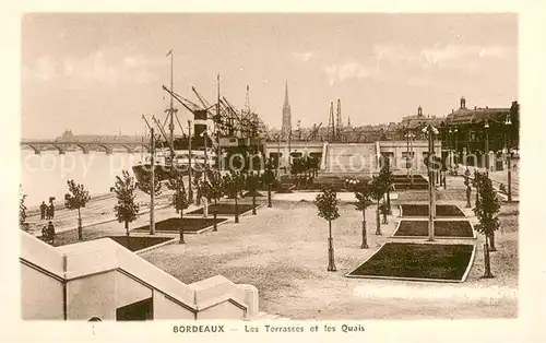 AK / Ansichtskarte Bordeaux_33 Les Terrasses et les Quais 