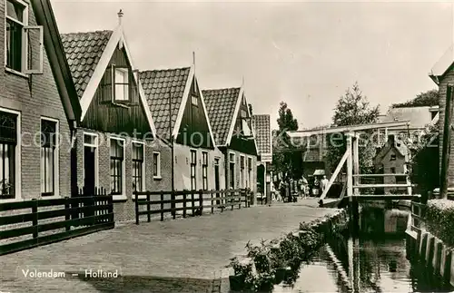 AK / Ansichtskarte Volendam Haeuser Partie Volendam