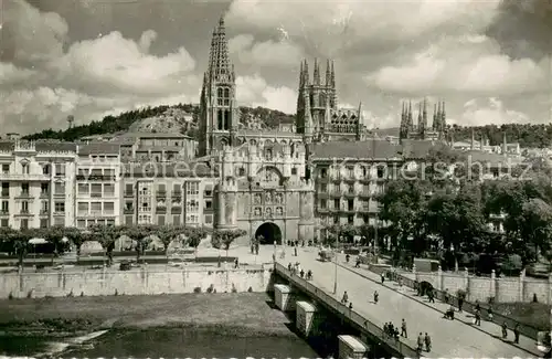 AK / Ansichtskarte Burgos_ES Catedral y vista parcial 