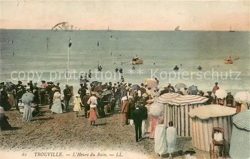AK / Ansichtskarte Trouville Deauville lHeure du Bain Trouville Deauville