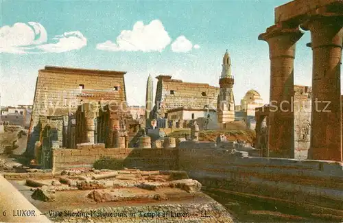 AK / Ansichtskarte Luxor_Louqsor_Louksor_Egypt View Mosque built in Temple of Luxor 