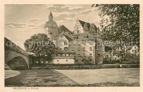 AK / Ansichtskarte Neuburg__Donau Hotel Goldene Krone mit Terrasse 
