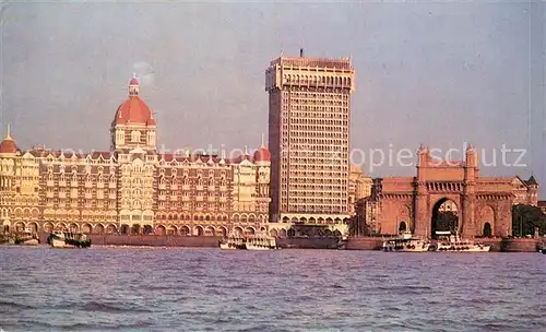 AK / Ansichtskarte Bombay_Mumbai The Taj Mahal Hotel and the Taj Mahal Inter Continental  Bombay Mumbai