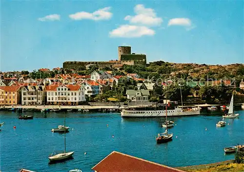 AK / Ansichtskarte Marstrand_Sweden Vy oever Marstrand med Caristens Faestning i bakgrunden 