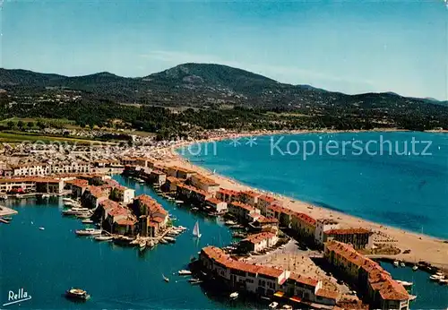AK / Ansichtskarte Port_Grimaud Vue aerienne sur la cite lacustre la premiere de France Port Grimaud