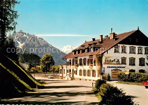 AK / Ansichtskarte Patsch_AT Hotel Gruenwalderhof mit Serles und Habicht 