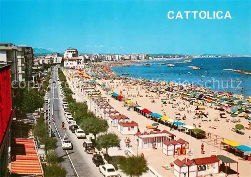 AK / Ansichtskarte Cattolica__Provincia_Rimini_IT Lungomare e spiaggia 