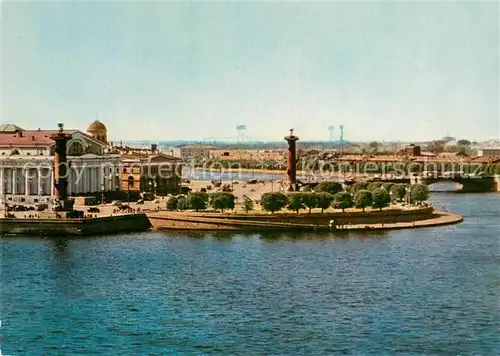 AK / Ansichtskarte Leningrad_St_Petersburg Newa mit Spitze der Wassiljewski Insel Leningrad_St_Petersburg