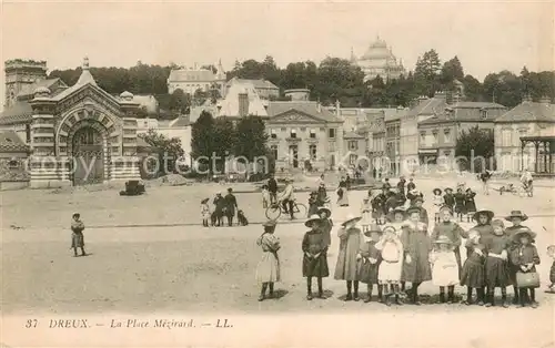 AK / Ansichtskarte Dreux_28 La Place Meirard 