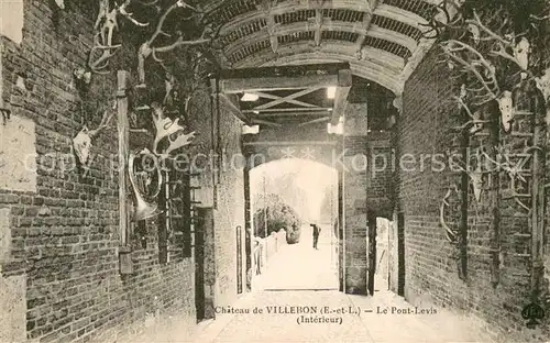 AK / Ansichtskarte Villebon Chateau Le Pont Levis interieur Villebon