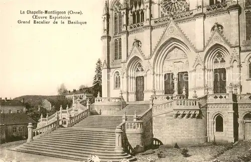 AK / Ansichtskarte La_Chapelle Montligeon_61 Oeuvre Expiatoire Grand Escalier de la Basilique 