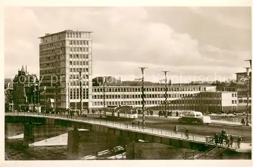 AK / Ansichtskarte Frankfurt_Main Friedensbruecke und AEG Hochhaus Frankfurt Main