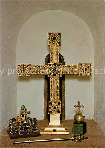 AK / Ansichtskarte Annweiler_Trifels Burg Trifels Nachbildungen der Reichskleinodien Annweiler_Trifels