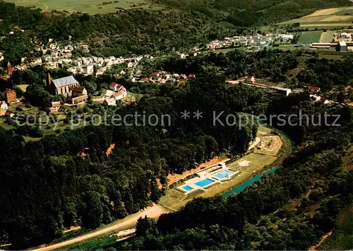 AK / Ansichtskarte Kyllburg_Rheinland Pfalz Fliegeraufnahme mit Stiftsberg Kyllburg_Rheinland Pfalz