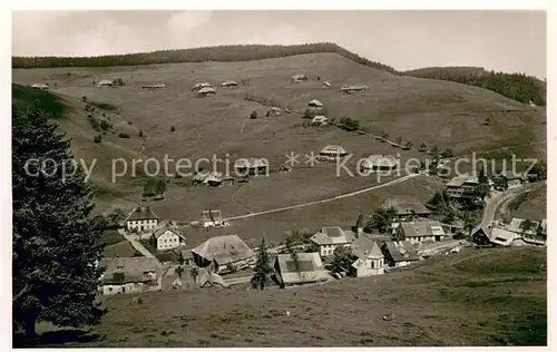 AK / Ansichtskarte Muggenbrunn Panorama Hoehenluftkurort im Schwarzwald Muggenbrunn