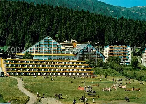 AK / Ansichtskarte Crans sur Sierre Concours hippique annuel de l Hotel de L Etrier Crans sur Sierre