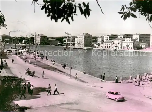 AK / Ansichtskarte Zadar_Zadra_Zara Teilansicht am Wasser Zadar_Zadra_Zara