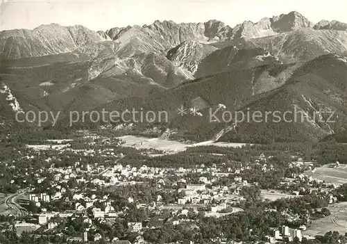 AK / Ansichtskarte Zakopane Fliegeraufnahme Gesamtansicht Zakopane