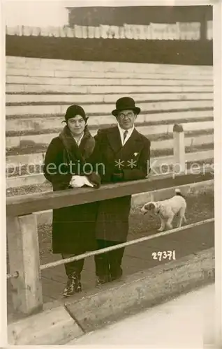 AK / Ansichtskarte Zuerichberg_ZH An der Kunsteisbahn Dolder Zuerichberg ZH