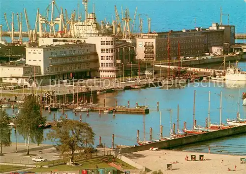 AK / Ansichtskarte Gdynia_Gotenhafen_PL Hafen Ansicht 