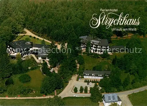 AK / Ansichtskarte Willingen_Sauerland Ferienhotel Stryckhaus Fliegeraufnahme Willingen_Sauerland