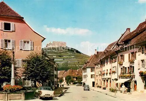 AK / Ansichtskarte Staufen_Breisgau Historische Fauststadt Hauptstrasse mit Burgruine Staufen Breisgau