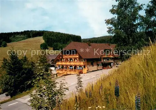 AK / Ansichtskarte Schluchsee Gasthof Hotel Hirschen m. Gaestehaus Talblick Aussenansicht Schluchsee