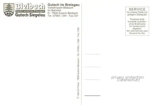 AK / Ansichtskarte Gutach_Breisgau Schwarzwaldhaus m. Schwarzwaldtrachten Gutach Breisgau