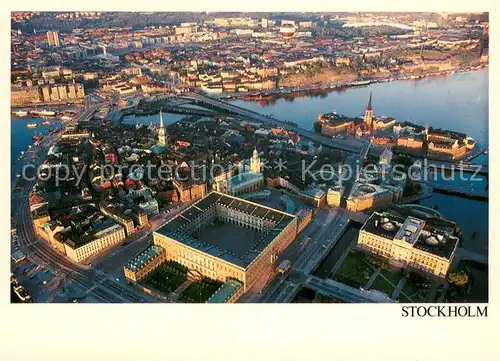 AK / Ansichtskarte Stockholm Fliegeraufnahme Altstadt m. Dem Koenigsschloss Stockholm