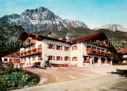 AK / Ansichtskarte Aufham_Anger Haus Kirchner mit Hochstaufen Aufham Anger