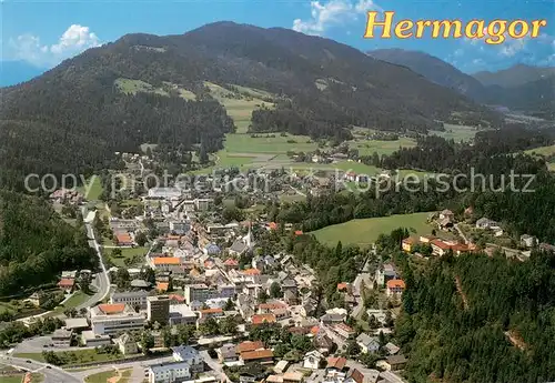 AK / Ansichtskarte Hermagor_Kaernten Fliegeraufnahme Gesamtansicht m. Glitschtal Hermagor Kaernten