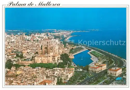 AK / Ansichtskarte Palma_de_Mallorca Fliegeraufnahme Gesamtansicht m. Kathedrale Palma_de_Mallorca
