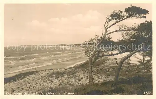AK / Ansichtskarte Stolpmuende_Ustka_Ostseebad_Pommern Duenen und Strand 