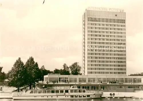 AK / Ansichtskarte Potsdam Interhotel Potsdam Fahrgastschiff Potsdam