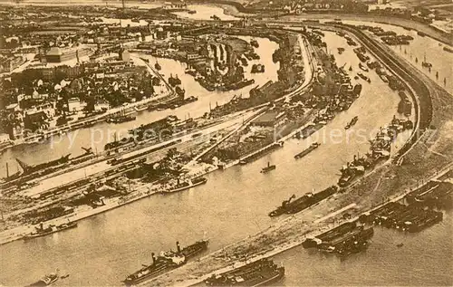 AK / Ansichtskarte Duisburg_Ruhrort Hafeneinfahrt mit Ruhr Fliegeraufnahme Duisburg Ruhrort